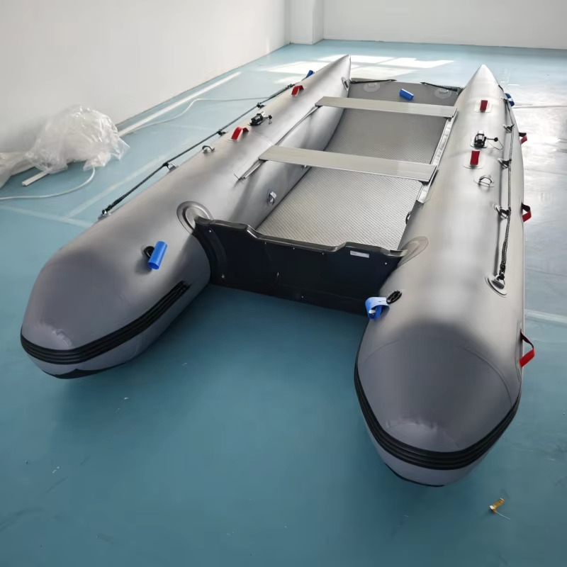 Fishing Boat Inflatable - Bateau Catamaran Gonflable à Grande Vitesse