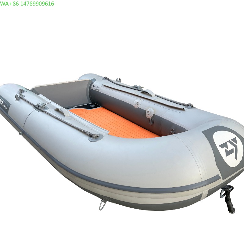 Bateau de pêche gonflable en P - Fishing Boat Inflatable avis et prix